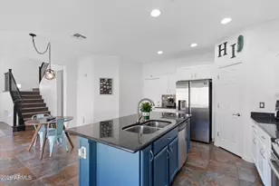 2518 W Desert Vista Trail, Phoenix, AZ 85085 - Photo 9