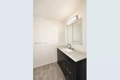 1734 W Tuckey Lane #11, Phoenix, AZ 85015 - Photo 15