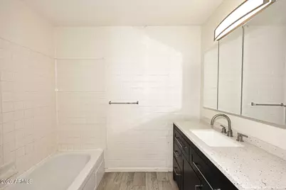 1734 W Tuckey Lane #11, Phoenix, AZ 85015 - Photo 17