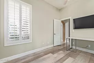 326 W Loma Ln, Phoenix, AZ 85021 - Photo 25