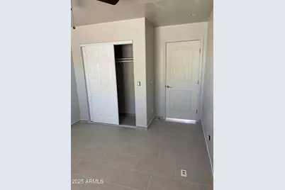 520 W McNeil Street, Phoenix, AZ 85041 - Photo 13