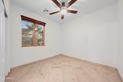 2218 W Magdalena Lane, Phoenix, AZ 85041 - Photo 17