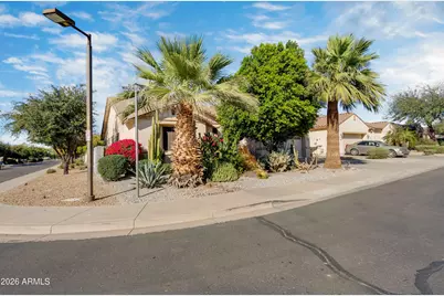 2218 W Magdalena Lane, Phoenix, AZ 85041 - Photo 25