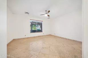 2218 W Magdalena Ln, Phoenix, AZ 85041 - Photo 23