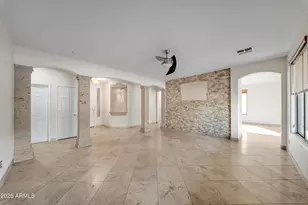 2218 W Magdalena Ln, Phoenix, AZ 85041 - Photo 9