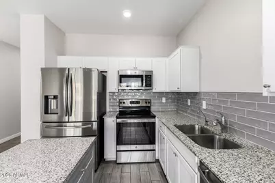 8287 N 22nd Drive, Phoenix, AZ 85021 - Photo 7