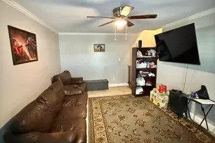 9062 N 51st Ln, Glendale, AZ 85302 - Photo 3