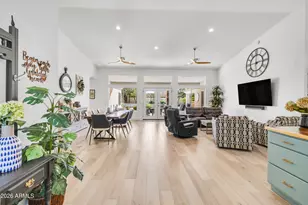 2047 E Victor Rd, Gilbert, AZ 85296 - Photo 5