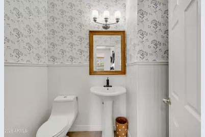 2047 E Victor Road, Gilbert, AZ 85296 - Photo 47