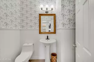 2047 E Victor Rd, Gilbert, AZ 85296 - Photo 47