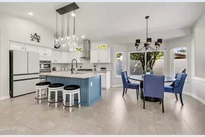 2047 E Victor Road, Gilbert, AZ 85296 - Photo 11