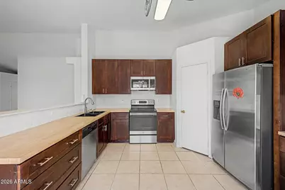 8111 E Des Moines Street E, Mesa, AZ 85207 - Photo 11