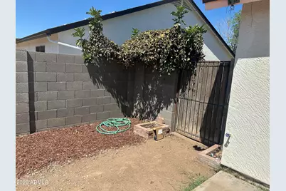 8111 E Des Moines Street E, Mesa, AZ 85207 - Photo 13