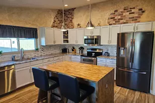 4345 E Annette Dr, Phoenix, AZ 85032 - Photo 9