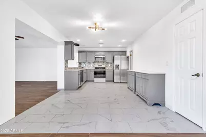 864 W Mesquite Street, Chandler, AZ 85225 - Photo 19