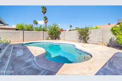 864 W Mesquite Street, Chandler, AZ 85225 - Photo 35