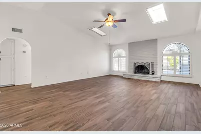 864 W Mesquite Street, Chandler, AZ 85225 - Photo 11