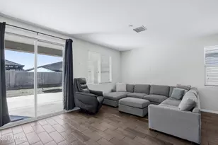 2069 W Kenton Way, San Tan Valley, AZ 85144 - Photo 11