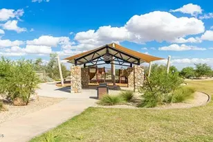 14771 W Gray Fox Trl, Surprise, AZ 85387 - Photo 9