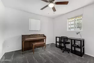 420 W Earll Dr, Phoenix, AZ 85013 - Photo 15