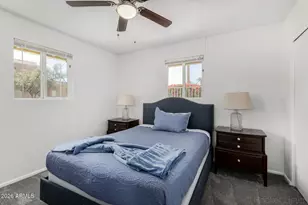 420 W Earll Dr, Phoenix, AZ 85013 - Photo 11