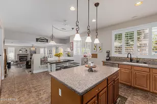 7046 W Cottontail Ln, Peoria, AZ 85383 - Photo 23