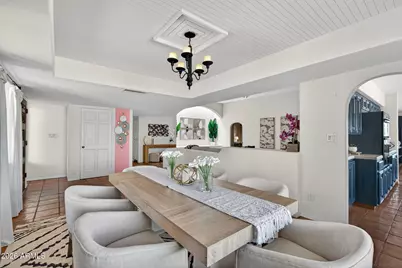 5814 N Echo Canyon Lane, Phoenix, AZ 85018 - Photo 11