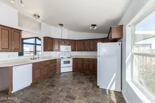 35302 W Steinway Dr, Arlington, AZ 85322 - Photo 11