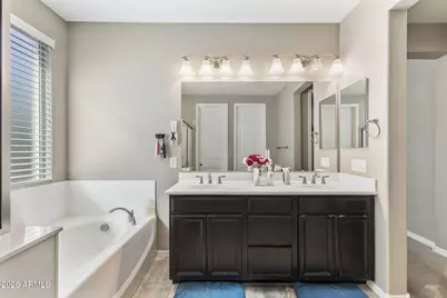 12128 W Country Club Trail, Sun City, AZ 85373 - Photo 17