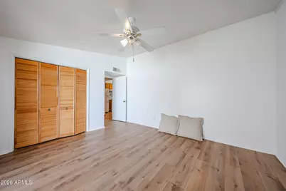 10510 W Oakmont Drive, Sun City, AZ 85351 - Photo 15