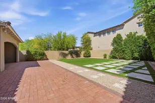 3752 E Donald Dr, Phoenix, AZ 85050 - Photo 27