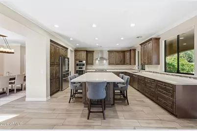 3752 E Donald Drive, Phoenix, AZ 85050 - Photo 9