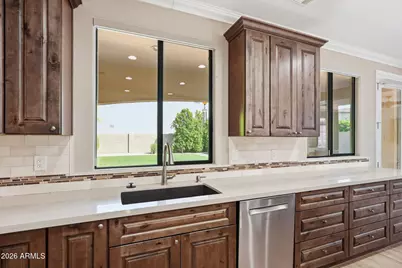 3752 E Donald Drive, Phoenix, AZ 85050 - Photo 13