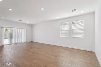 26051 W Hasan Drive, Buckeye, AZ 85326 - Photo 11