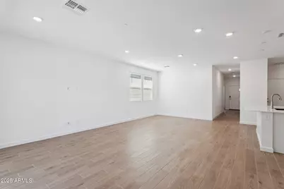 26051 W Hasan Drive, Buckeye, AZ 85326 - Photo 9