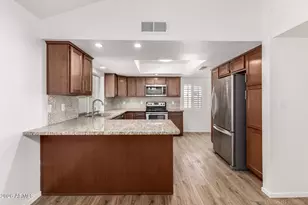 2122 S Ash Cir, Mesa, AZ 85202 - Photo 5