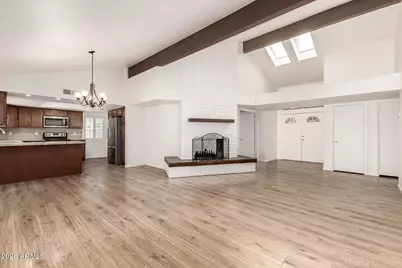 2122 S Ash Circle, Mesa, AZ 85202 - Photo 3