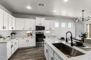 3305 S 121st Dr, Tolleson, AZ 85353 - Photo 13