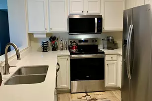 16118 W Vista N Dr, Sun City West, AZ 85375 - Photo 11