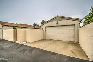 16118 W Vista N Dr, Sun City West, AZ 85375 - Photo 29