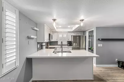 2020 W Union Hills Drive #209, Phoenix, AZ 85027 - Photo 7