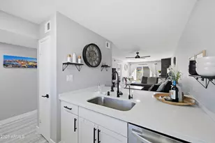 7436 E Chaparral Rd, Scottsdale, AZ 85250 - Photo 13