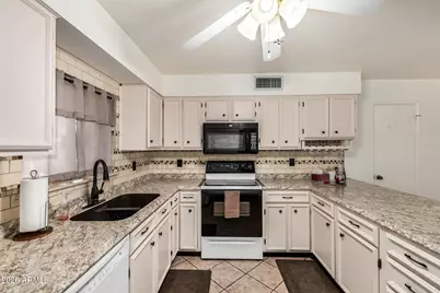 6974 W Palo Verde Drive, Glendale, AZ 85303 - Photo 17