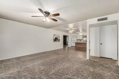 6974 W Palo Verde Drive, Glendale, AZ 85303 - Photo 9