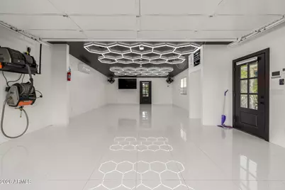 6515 W Villa Theresa Drive, Glendale, AZ 85308 - Photo 39