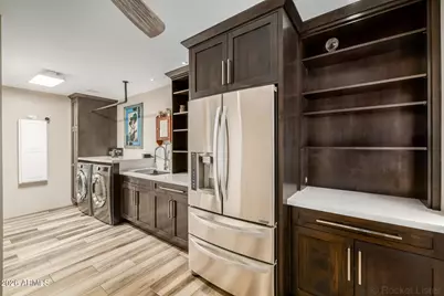 6515 W Villa Theresa Drive, Glendale, AZ 85308 - Photo 37