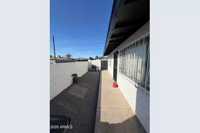 82 W Southern Avenue, Mesa, AZ 85210 - Photo 13