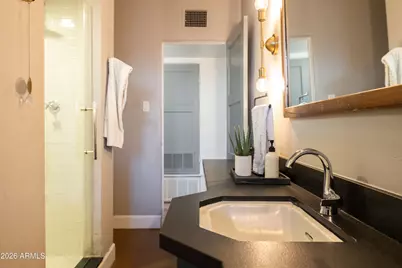 315 W Edgemont Avenue, Phoenix, AZ 85003 - Photo 33