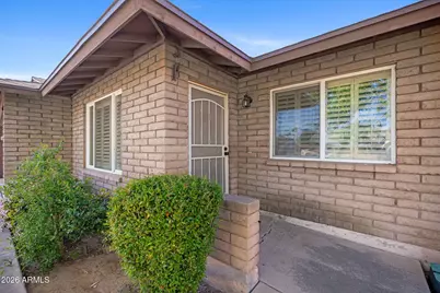 2137 E Apollo Avenue, Tempe, AZ 85283 - Photo 3