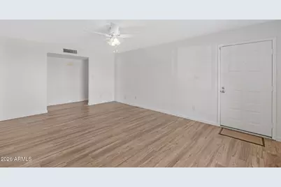 2137 E Apollo Avenue, Tempe, AZ 85283 - Photo 13
